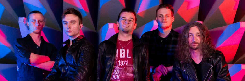 Full Device - Die Hard Rock Band aus Augsburg